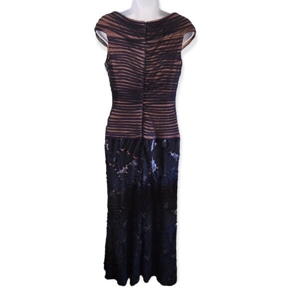 Tadashi Shoji Gown V Neck Cap Sleeve Maxi Formal Navy Blue Size 6 - Picture 2 of 10